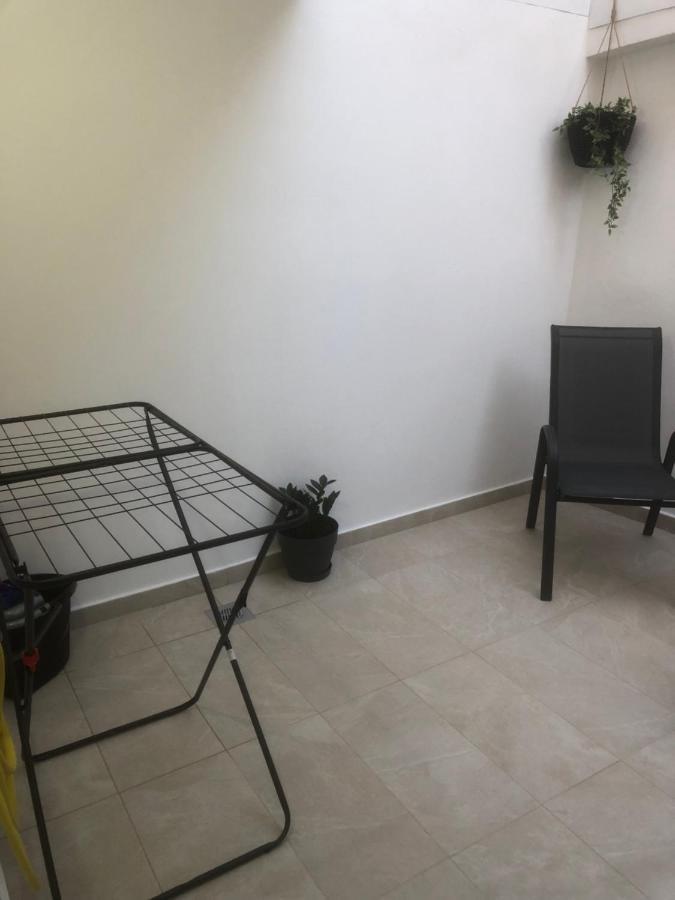 Chris3 Apartment กาลามาตา ภายนอก รูปภาพ
