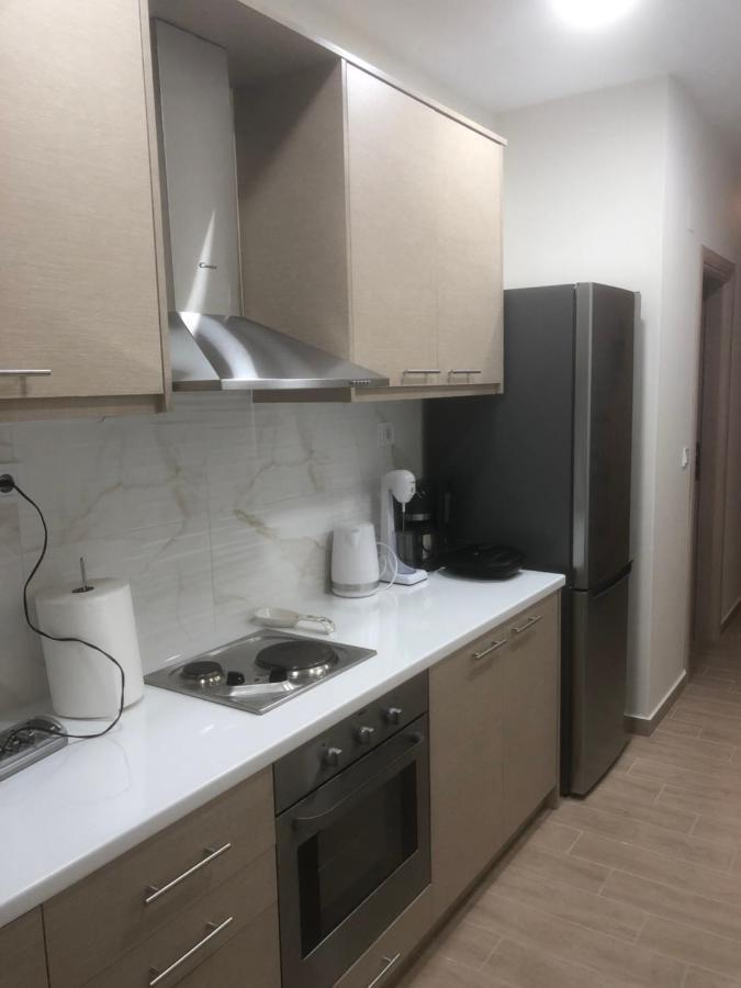 Chris3 Apartment กาลามาตา ภายนอก รูปภาพ