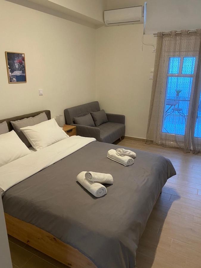 Chris3 Apartment กาลามาตา ภายนอก รูปภาพ